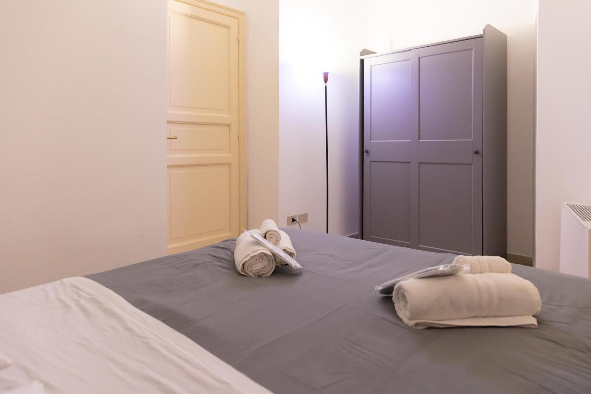 Appartement Dimora Artale In Cattedrale à Palerme Extérieur photo