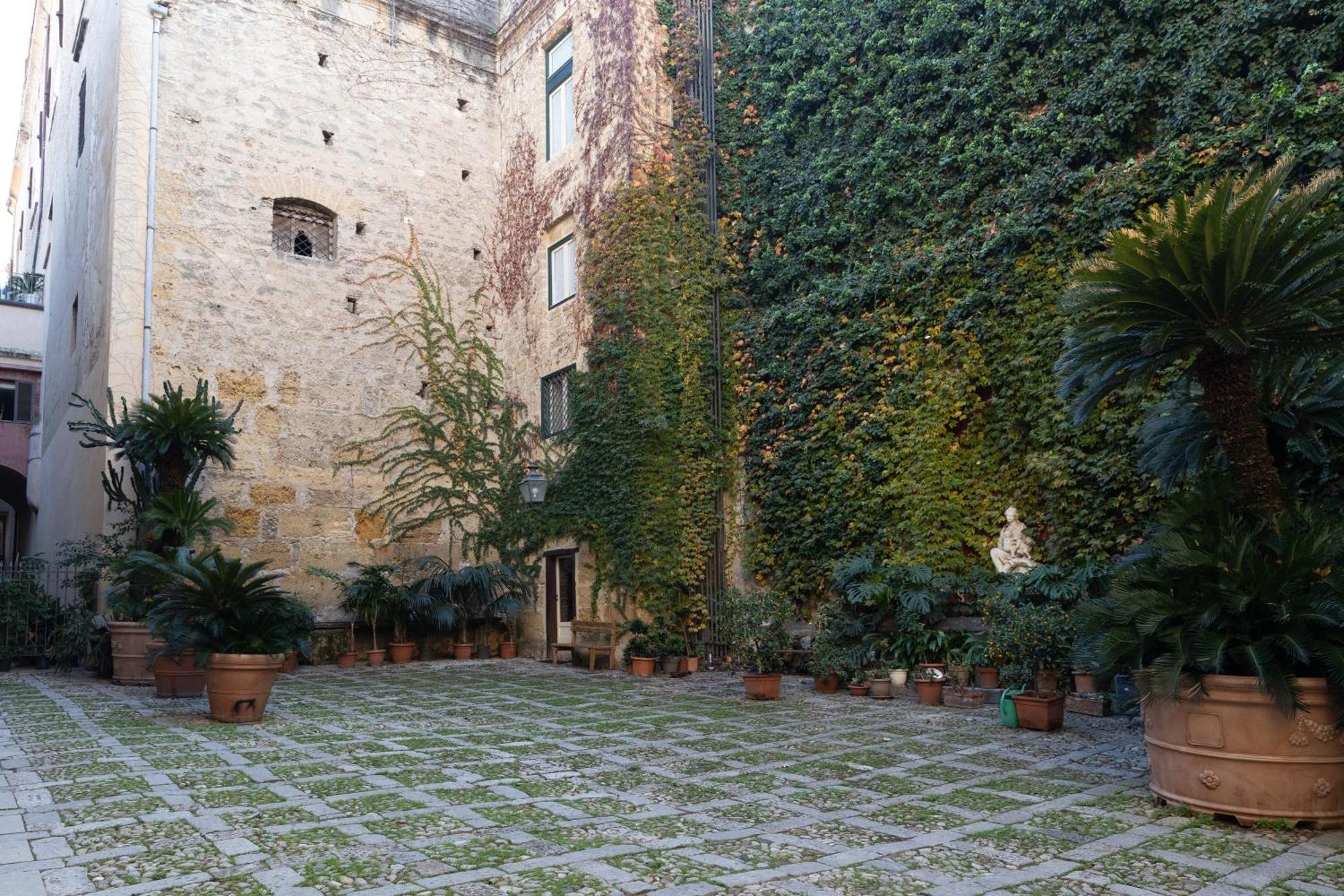 Appartement Dimora Artale In Cattedrale à Palerme Extérieur photo